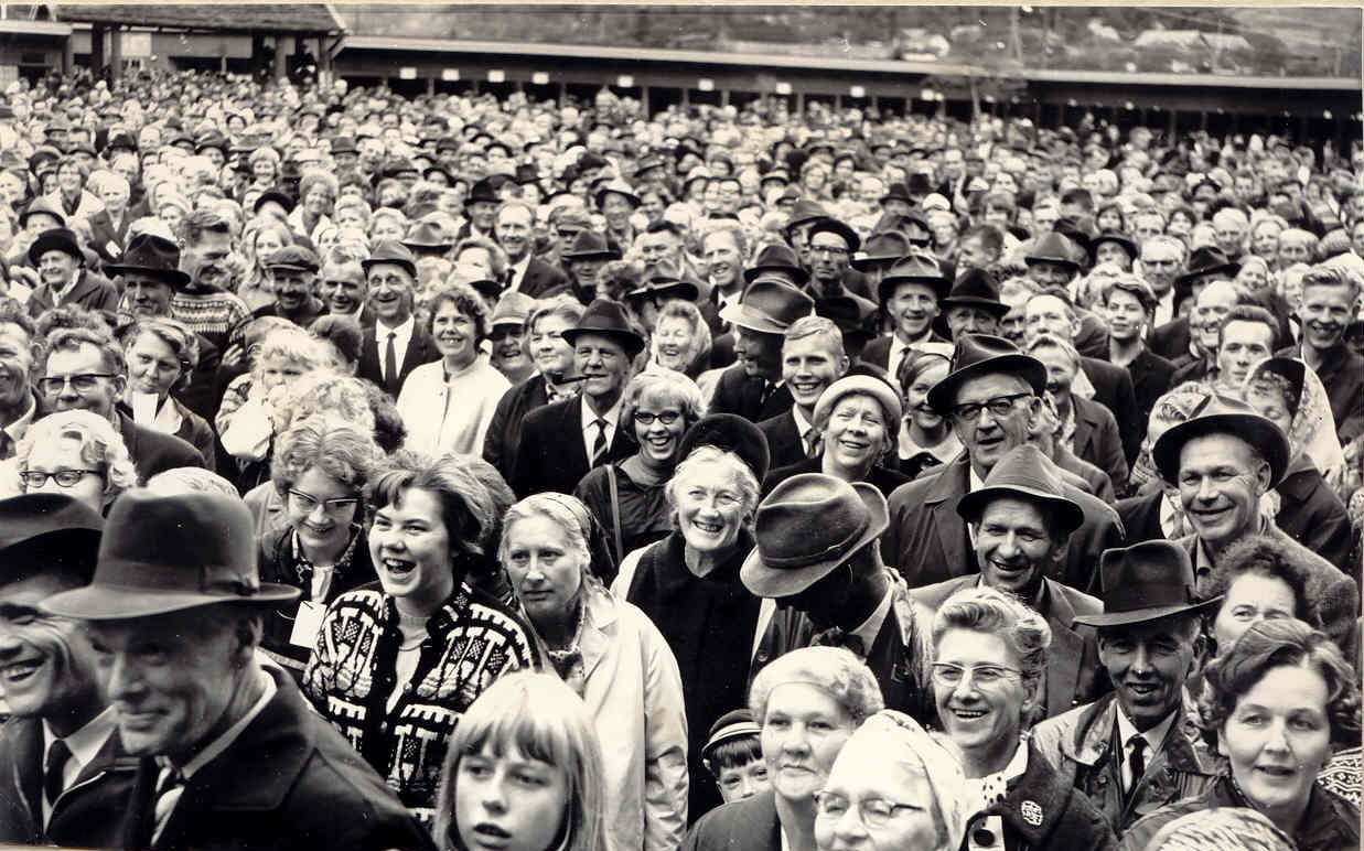 Folkefest og god stemning på Dyrsku'n i 1966